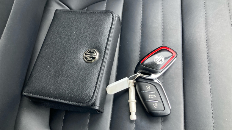 MG Hs 1.5 T-GDI Exclusive 5dr Petrol Hatchback